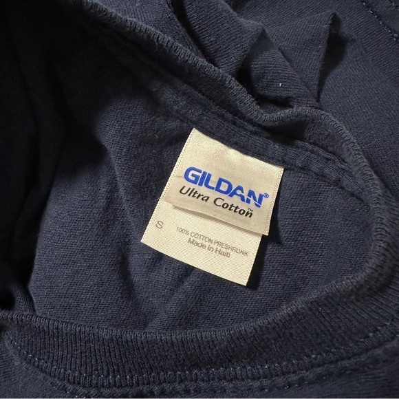 Peyton Manning Denver Broncos Crewneck T-Shirt NFL Tee Men’s/Unisex Size Small - Picture 11 of 11